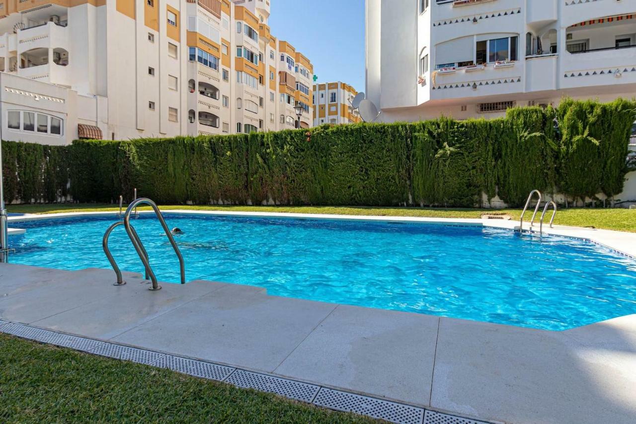 797 Holiday Rentals - Amplio Piso Para 4 En El Centro De Arroyo De La Miel Бенальмадена Экстерьер фото